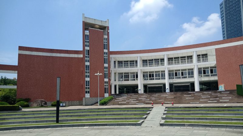 PCB板材厚度公差，揭秘其标准与重要性