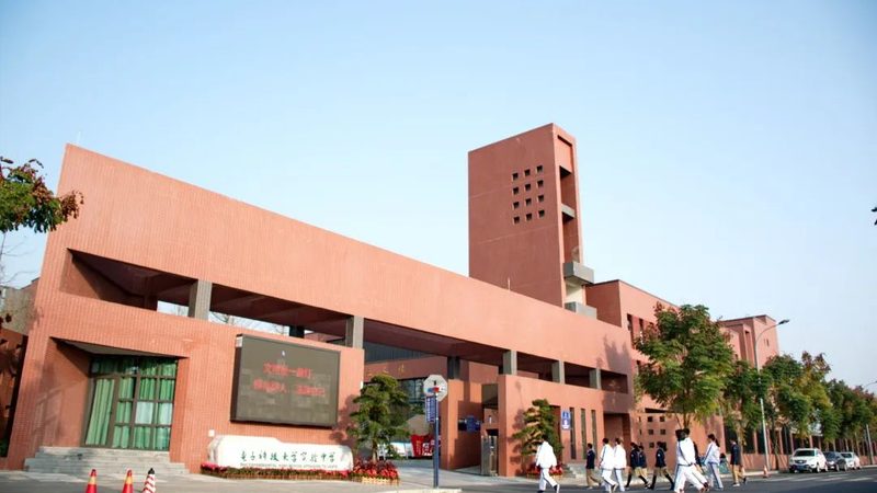 电子代工加盟代理，如何规避潜在风险？**